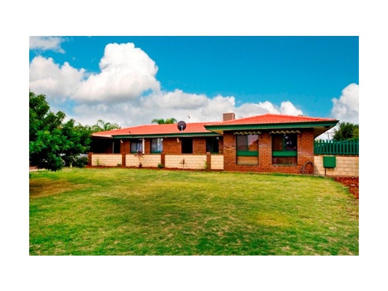 16 Pembury Crescent, Ferndale WA 6148