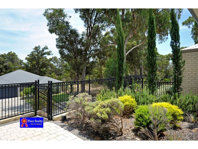 15 Lynhurst Crescent, Wellard WA 6170