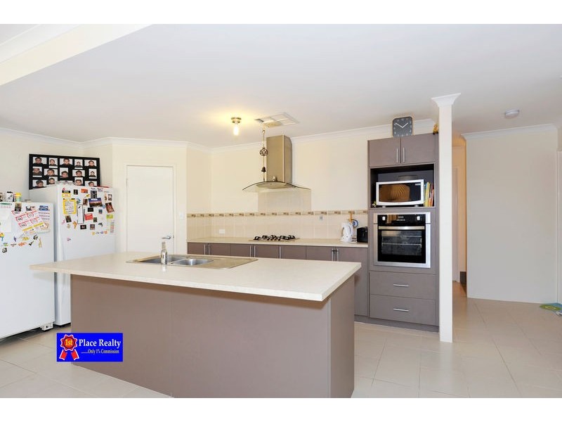 209 Castlewood Parkway, Southern River WA 6110