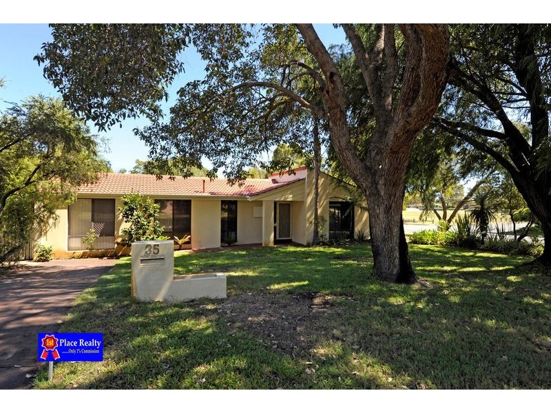 35 Matthew Avenue, Leeming WA 6149