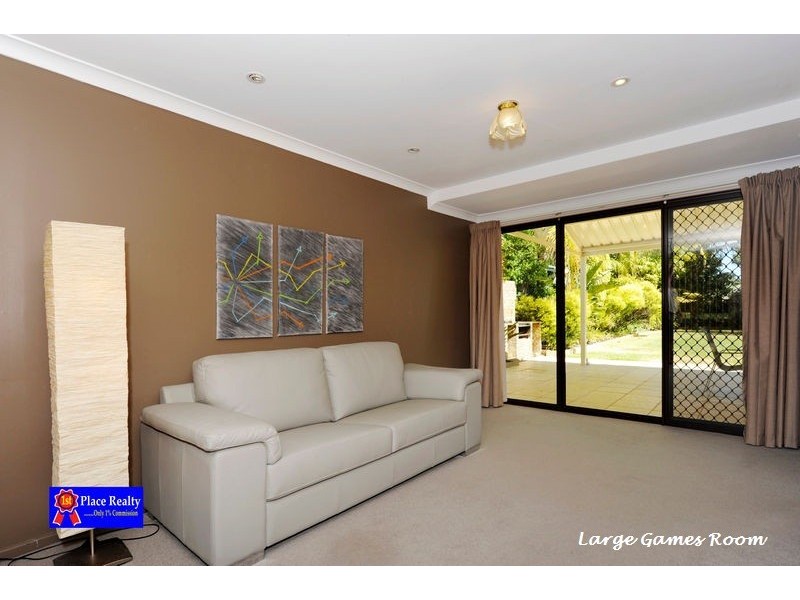 35 Matthew Avenue, Leeming WA 6149