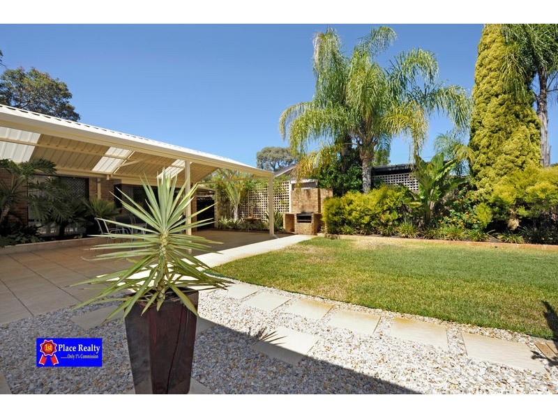 35 Matthew Avenue, Leeming WA 6149