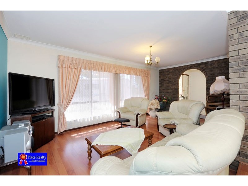 107 Burrendah Boulevard, Willetton WA 6155