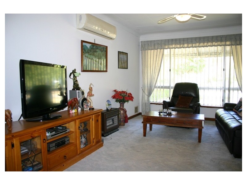 13 Alderley Square, Wilson WA 6107