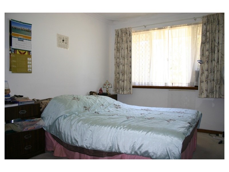 13 Alderley Square, Wilson WA 6107