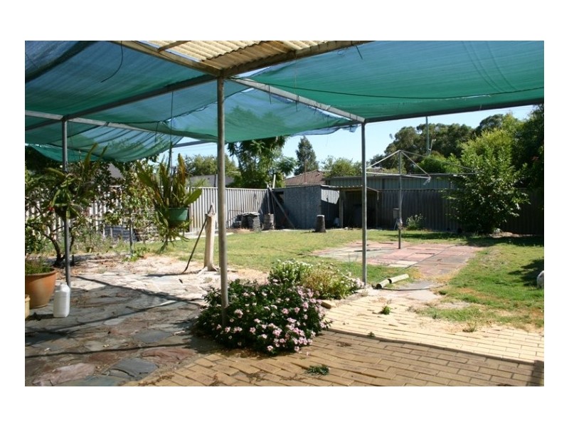 13 Alderley Square, Wilson WA 6107