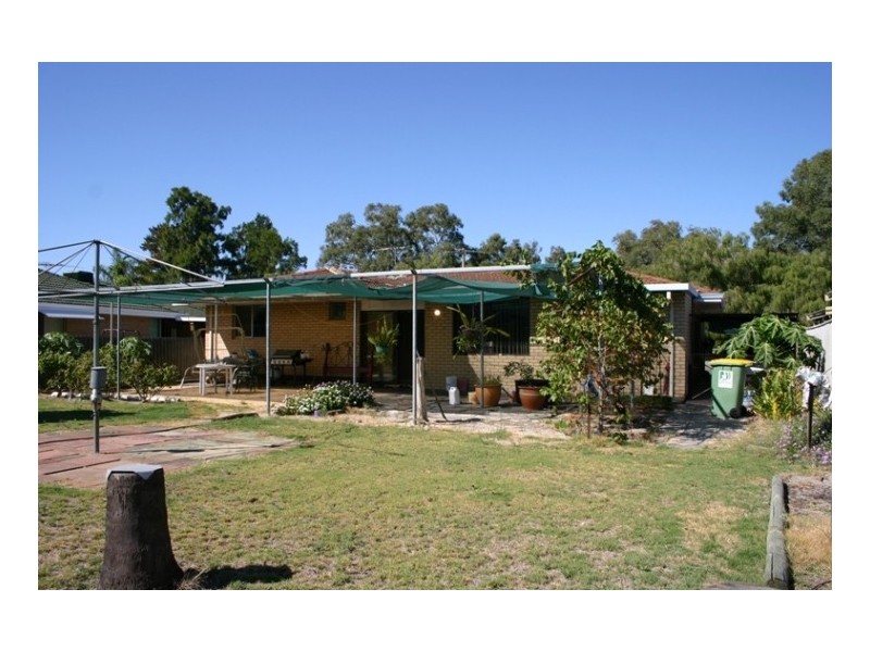 13 Alderley Square, Wilson WA 6107