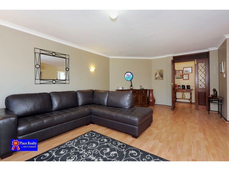 Unit 4 – 10 Pennlake Drive, Spearwood WA 6163