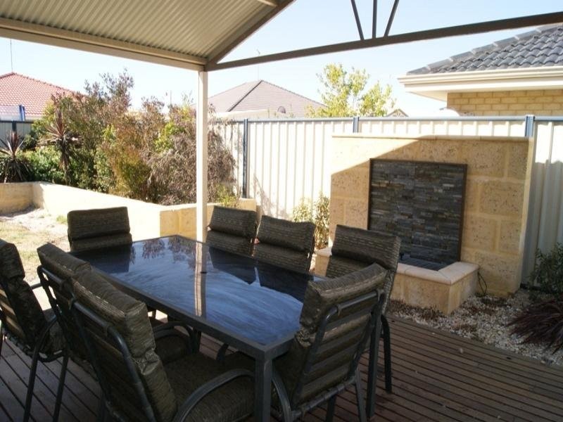 123 Pebble Beach Boulevard, Meadow Springs WA 6210