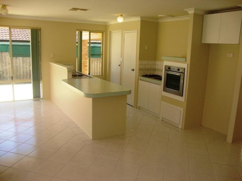 23 Ledger Street, Warnbro WA 6169