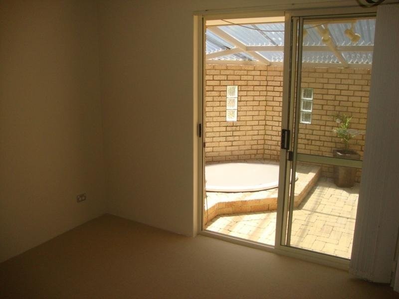 23 Ledger Street, Warnbro WA 6169