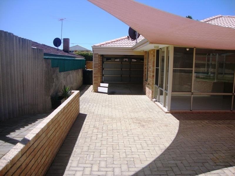 23 Ledger Street, Warnbro WA 6169