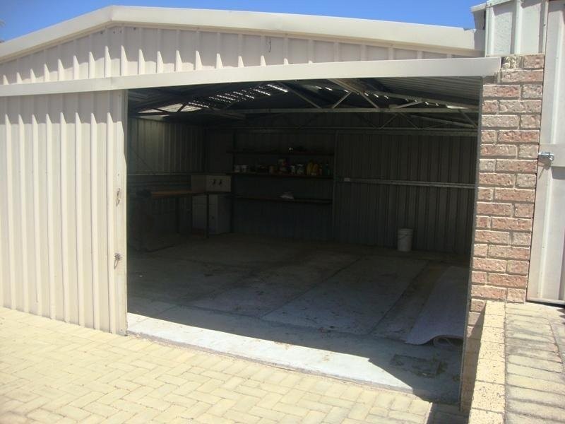 23 Ledger Street, Warnbro WA 6169