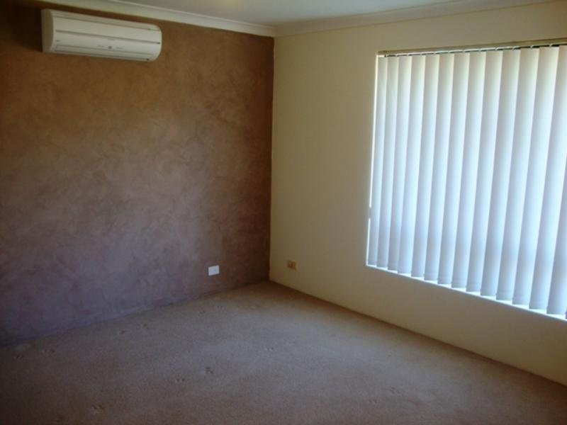 15 Bernier Close, Waikiki WA 6169