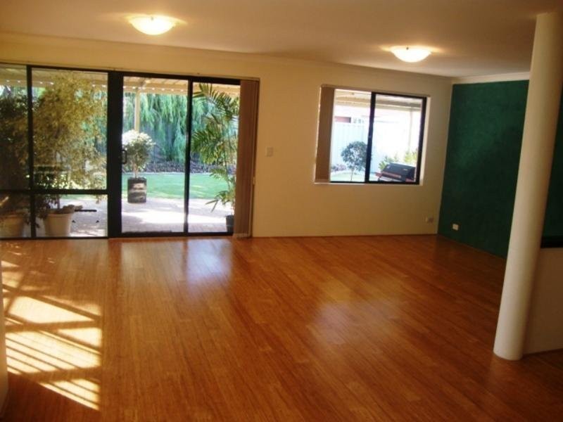 15 Bernier Close, Waikiki WA 6169