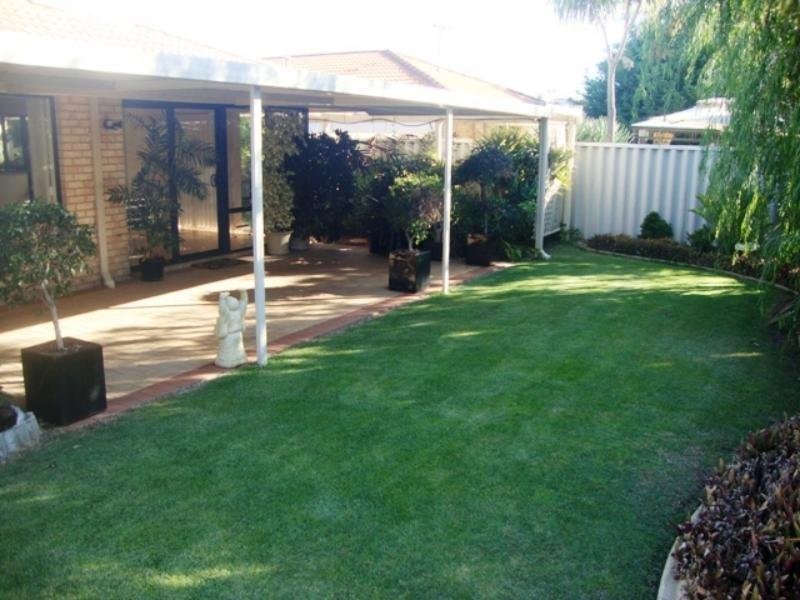 15 Bernier Close, Waikiki WA 6169