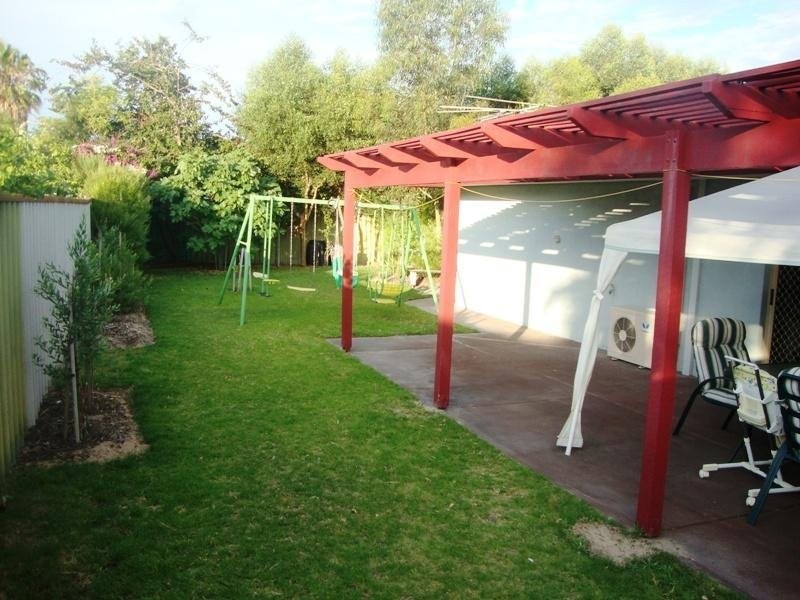 2 Clipper Drive, Port Kennedy WA 6172