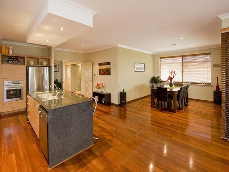 42 Three Bears Loop, Secret Harbour WA 6173