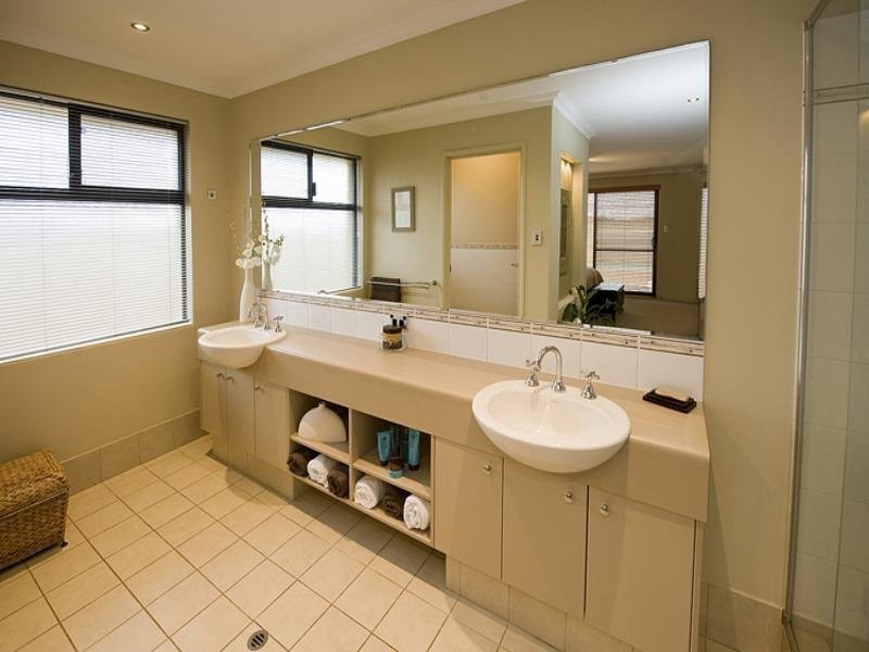 42 Three Bears Loop, Secret Harbour WA 6173