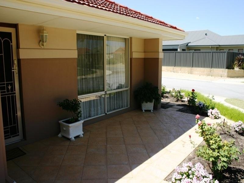 22 Keystone Loop, Secret Harbour WA 6173