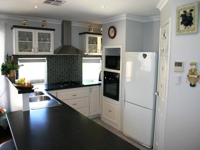 22 Keystone Loop, Secret Harbour WA 6173