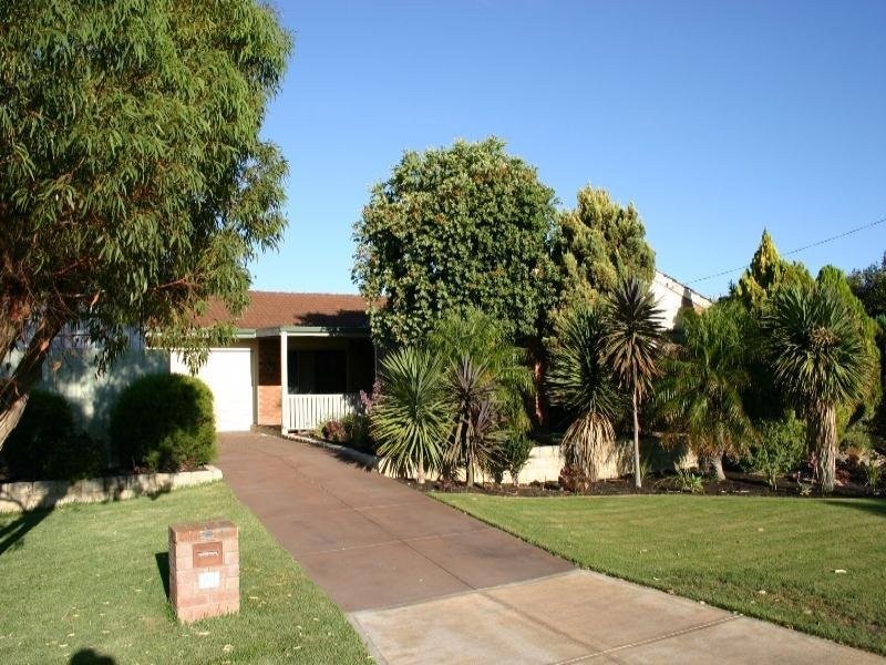 151 Fendam Street, Warnbro WA 6169