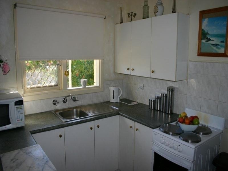 49 Hefron Way, Parmelia WA 6167