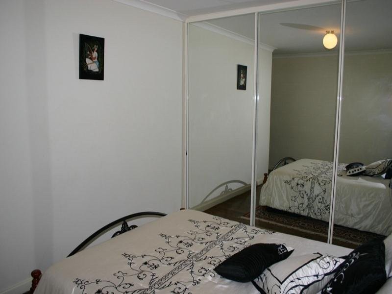 49 Hefron Way, Parmelia WA 6167