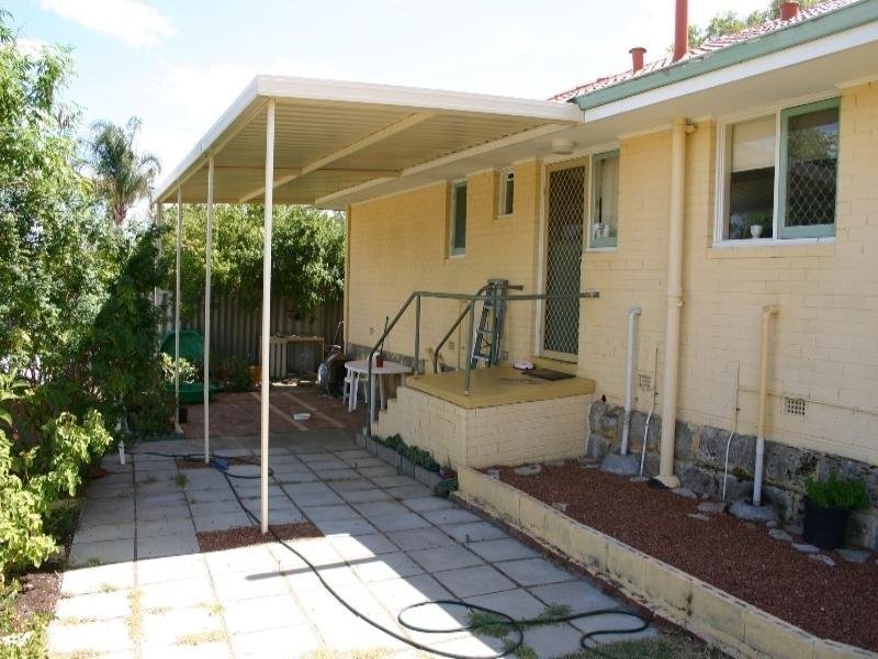 49 Hefron Way, Parmelia WA 6167