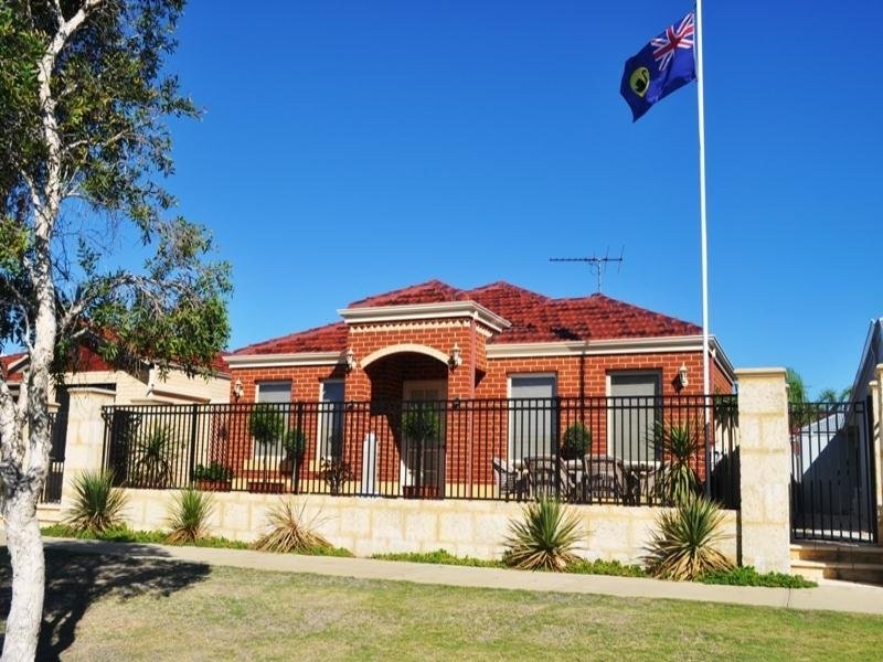 8 Verin Lane, Port Kennedy WA 6172