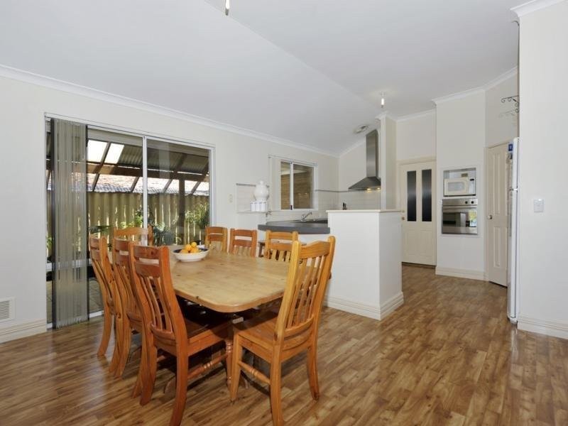 13 Pulsano Mews, Secret Harbour WA 6173