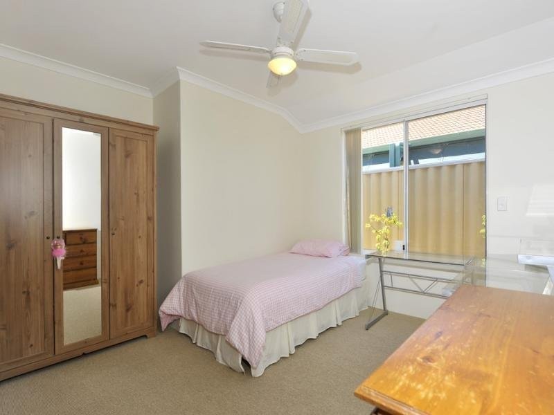 13 Pulsano Mews, Secret Harbour WA 6173