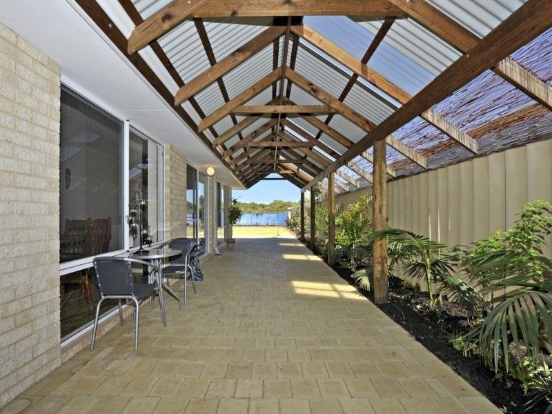 13 Pulsano Mews, Secret Harbour WA 6173