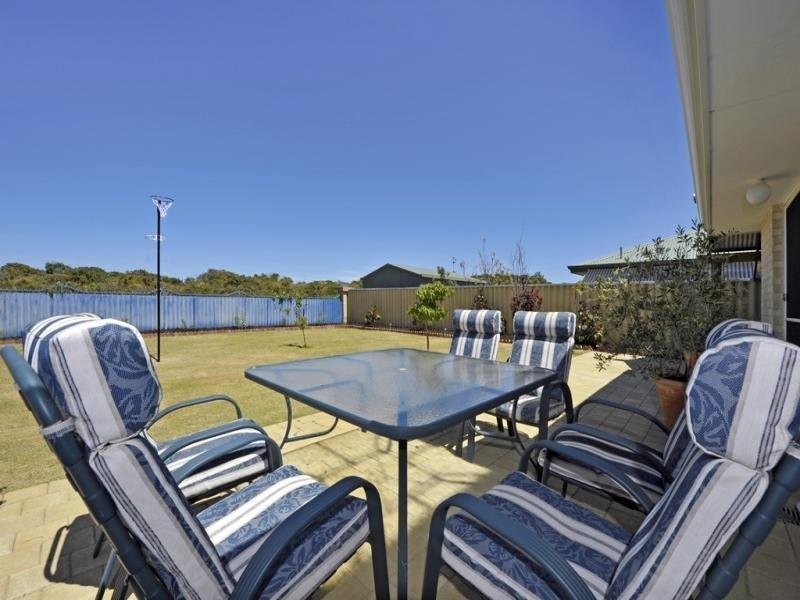 13 Pulsano Mews, Secret Harbour WA 6173