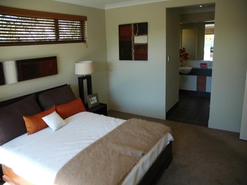 22 Jasper Way, Lakelands WA 6180