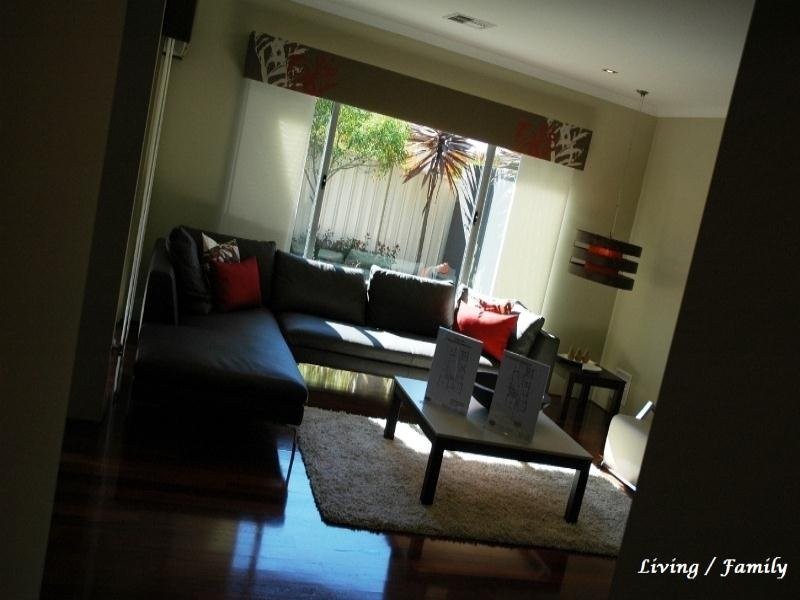 22 Jasper Way, Lakelands WA 6180