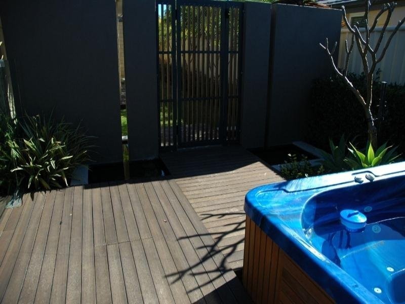 22 Jasper Way, Lakelands WA 6180