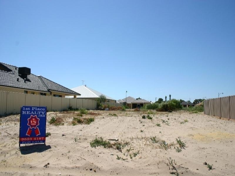 4 Kingfisher Way, Singleton WA 6175