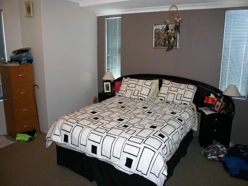 12 Lombadina Parade, Secret Harbour WA 6173