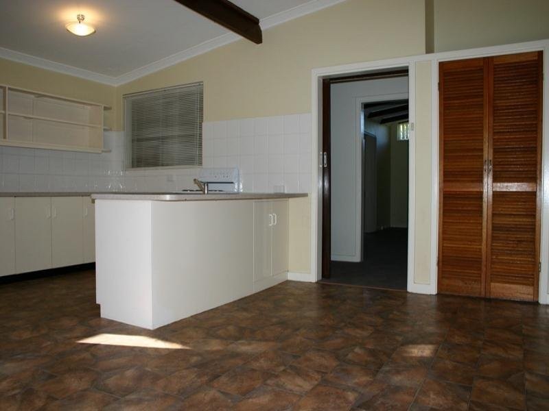 6 Beachway, Safety Bay WA 6169