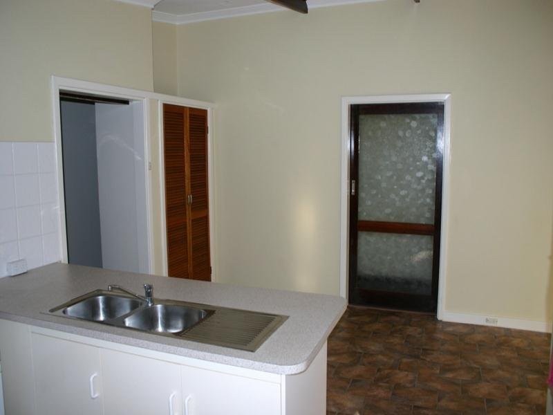 6 Beachway, Safety Bay WA 6169