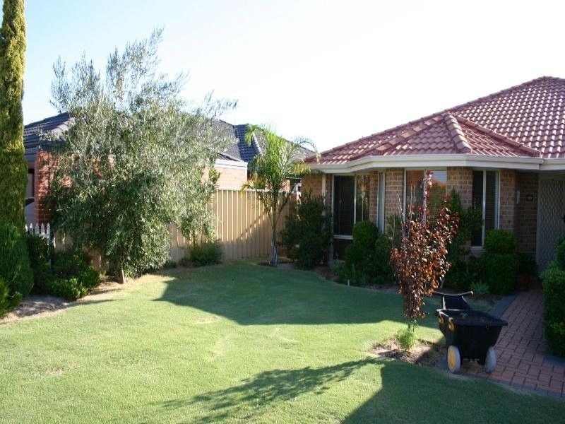 7 Blanche Road, Port Kennedy WA 6172