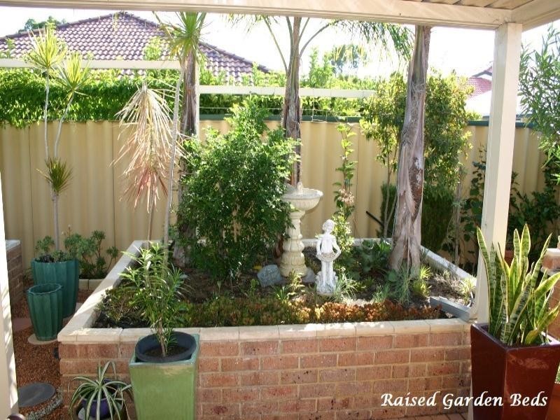7 Blanche Road, Port Kennedy WA 6172