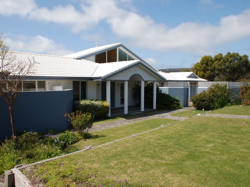 27 St Georges Crescent, Goode Beach WA 6330