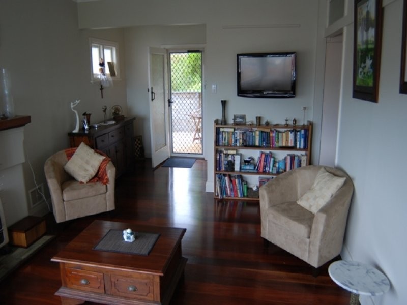 18 Munster Avenue, Mount Clarence WA 6330