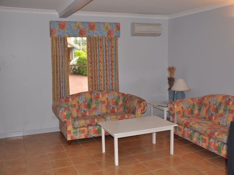 20 Adelaide Crescent, Middleton Beach WA 6330