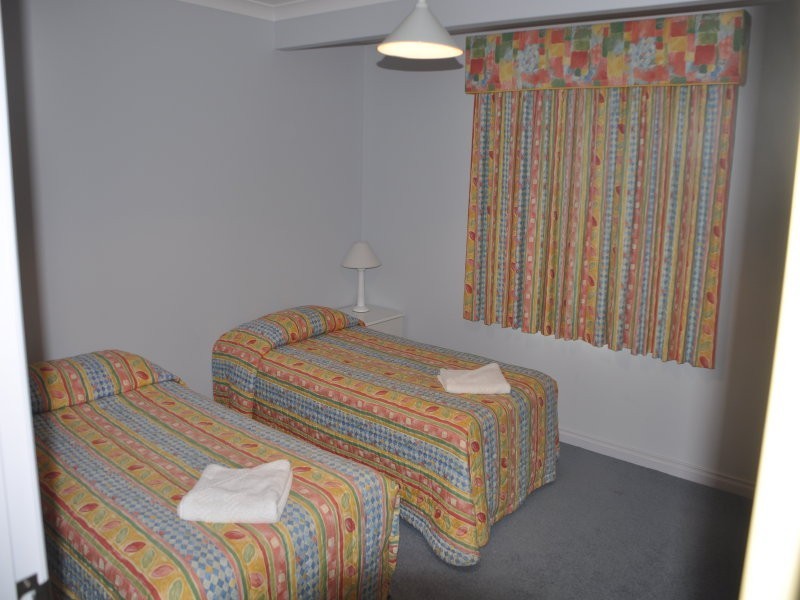 20 Adelaide Crescent, Middleton Beach WA 6330