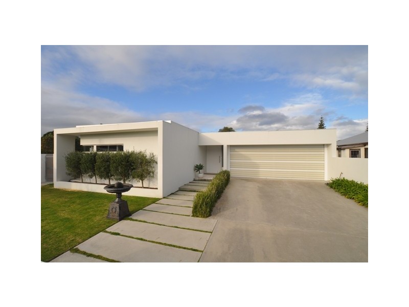 26 Garden Street, Middleton Beach WA 6330