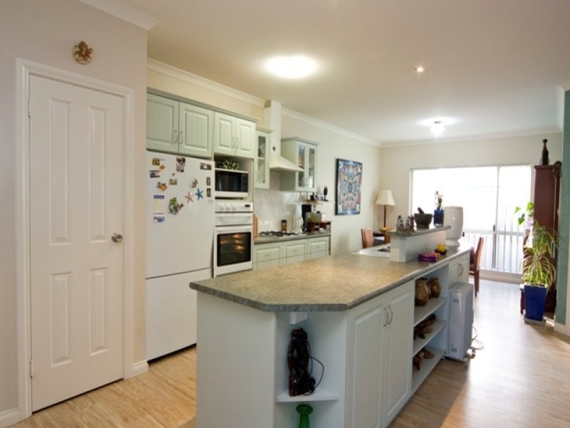 8B Maevida Court, Collingwood Heights WA 6330