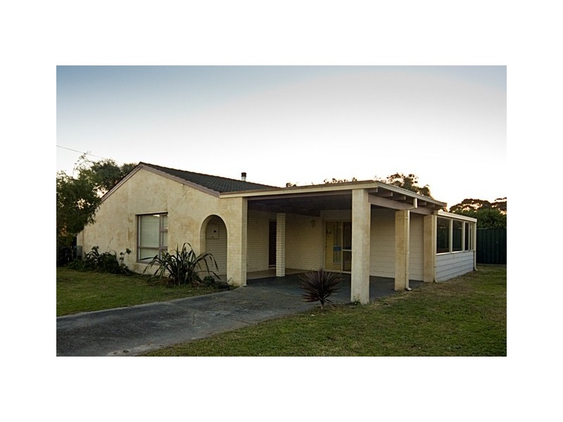 30 Manley Crescent, Albany WA 6330